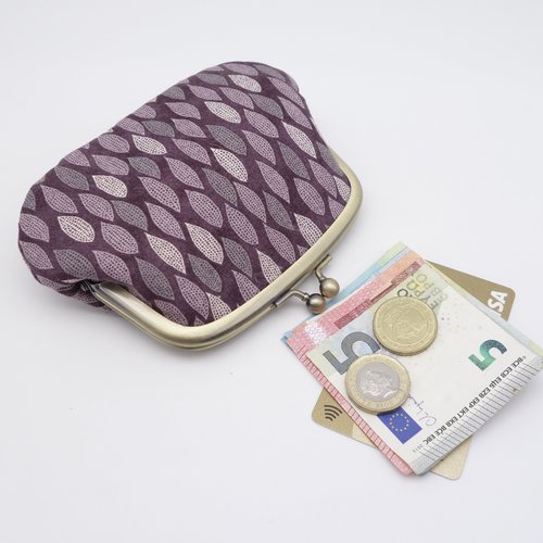 Porte-monnaie avec 2 fermoirs, tissu mauve et violet, 3 compartiments et 1 poche pour cartes