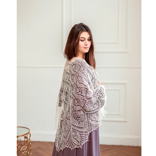 26 châle beige, châle beige tricoté à la main