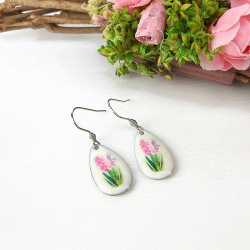 Boucles d'oreilles époxy en forme de goutte 20mm , jacinthes roses