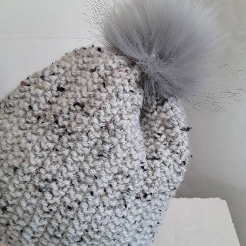 Bonnet laine tricot chiné pompon gris