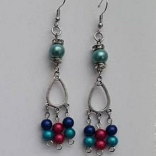 Boucles d oreilles, pendantes, crochets, perles, colorées, bleus, rouges, verts , lobes