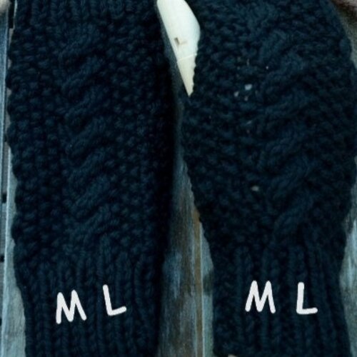 Mitaines laine noire, personnalisable, avec initiales, bordeaux, blanc, noir, gris