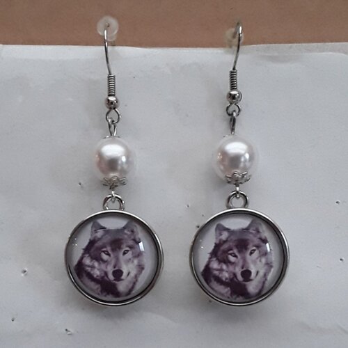Boucles d'oreilles crochets lobes  loups , perles blanches , boutons pressions verres