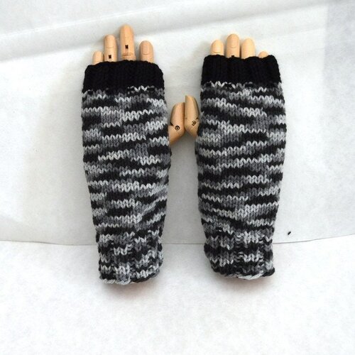 Mitaines gants sans doigts noir gris , tricot 21 cm, laine acrylique