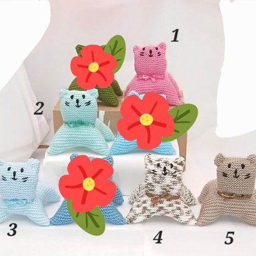 Les doudous chats  , peluches , poupées , tricot mains , acrylique