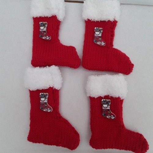Bottes noêl chaussettes porte couverts décoration  , laine rouge  blanc  4 bottes