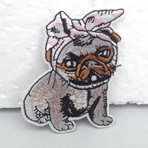 Patch thermocollant,  broder ,  chien , dog , assis , 8 / 5cm