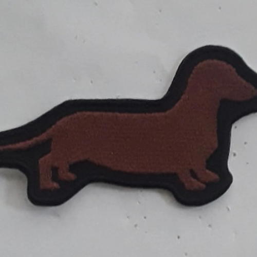 Patch , thermocollant , teckel  brun , broder ,  9  / 5  cm