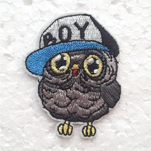 Patch , écusson , hibou , gris , casquette  boy , coton , broder , thermocollant , 6 / 4.5 cm