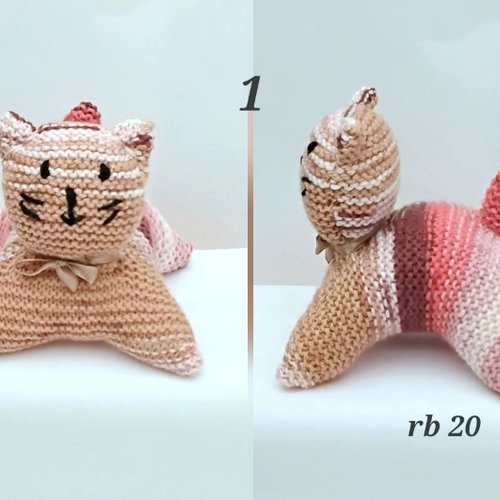 Chat ,  tricot, 15 cm , chiné brun, beige , acrylique , rembourré