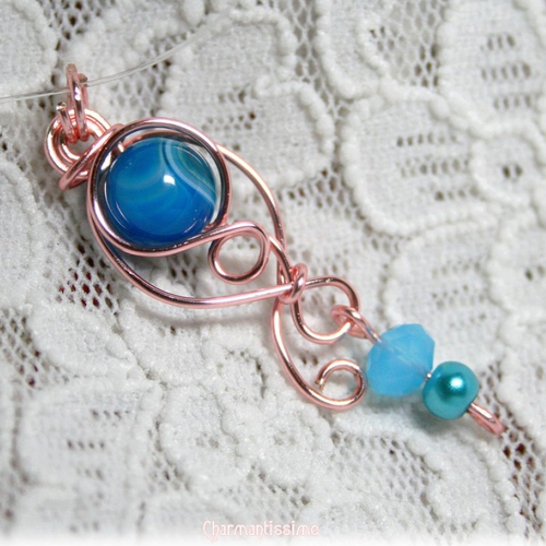 Pendentif rose gold, agate bleue turquoise, tendance elfique wire-wrapping