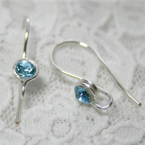 Crochets boucles d'oreille strass bleu aquamarine, métal argent, supports bo pour création boucles d'oreilles glamour bohème boho chic