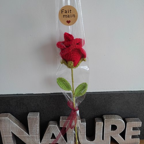 Rose fait main au crochet