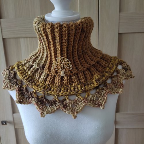 Tour de cou fait main au crochet