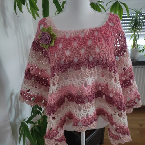 Poncho rose fait main