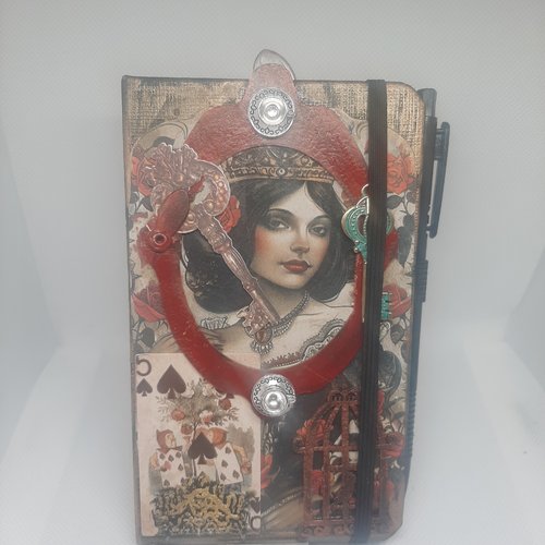 Carnet steampunk "reine de cœur" avec stylo