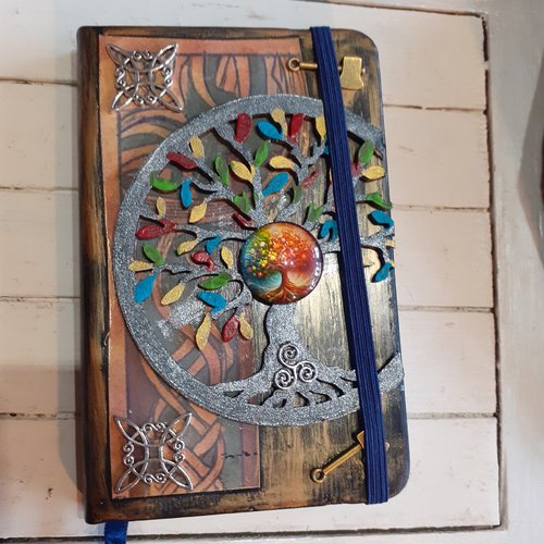 Carnet unique fait main – arbre de vie multicolore