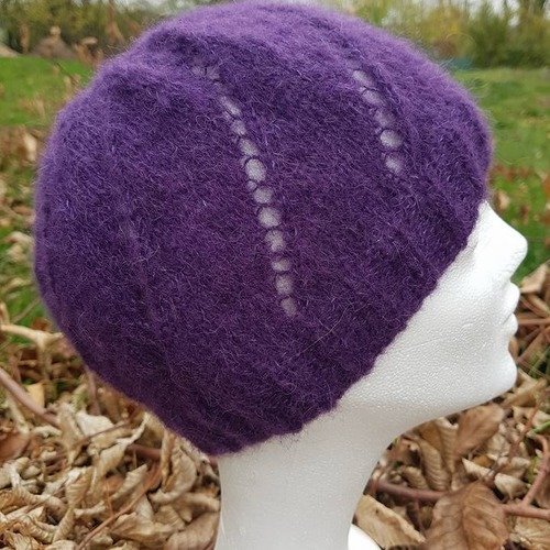 Bonnet trou-trou femme