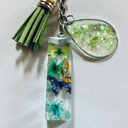 Porte clé alphabet  lettre i  en resine