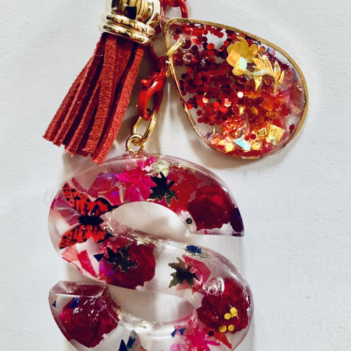 Porte clé alphabet  lettre s en resine