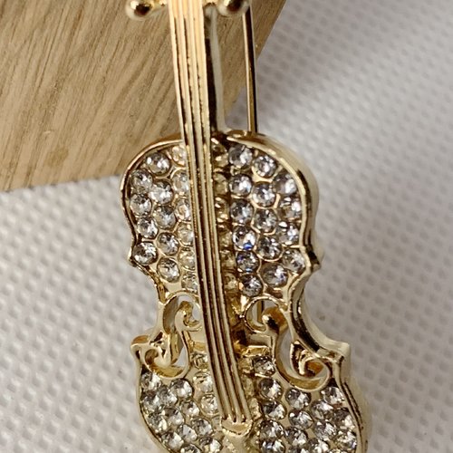 Contrebasse  monté sur broche , plaqué or et strass
