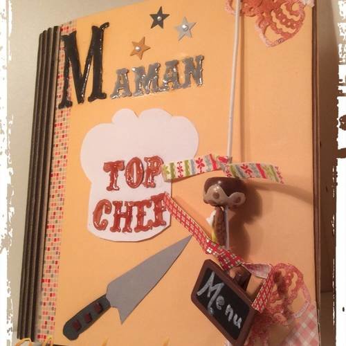 Cadeau original  pour fête des mères "maman top chef"  ce grand  album servira à toutes les cuisinières 