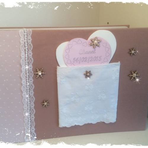 Sur commande album de naissance  multipochettes format a4  " bébé d'hiver" recouvert tissu rose poudre 