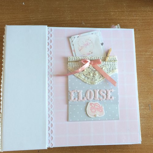 Album naissance,bébé fille,rose et gris ,scrapbook
