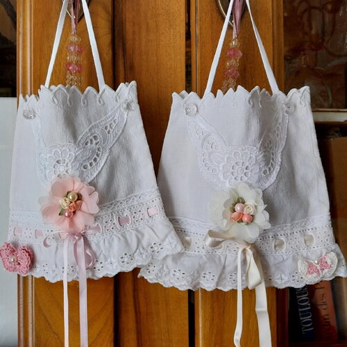 Coussin shabby suspension parfumé lavande-fait dans un jupon ancien romantic-coussin recyclé fait main-parfum d armoire-cadeau féminin