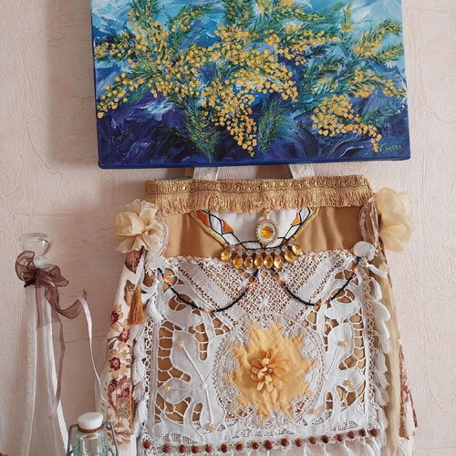 Sac totebag boho festival ooak hippie dentelle napperon rare vintage bijoux recyclé fait main-tissu toile-anses-sac artistique chic fèminin