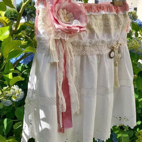 Sac romantic victorien dentelle shabby rare brodée boho fait main sac art de fée mariage demoiselle dhonneur-sac jupon décor de boudoir