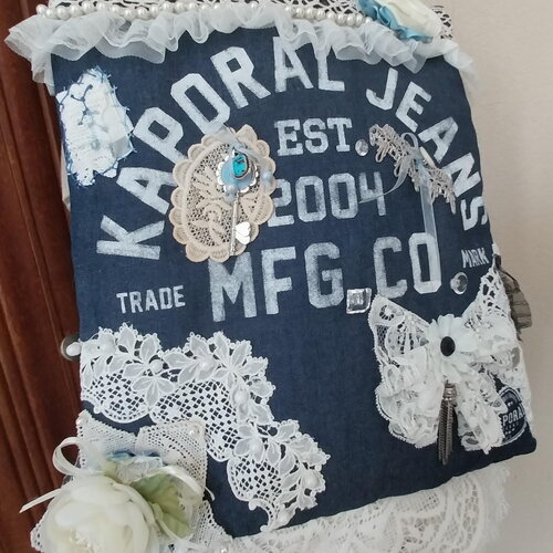 Sac denim jeans dentelle napperon romantic boho festival unique ooak bijoux recyclé-sac hippie fait main chic avec amour-cadeau féminin