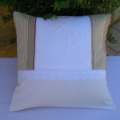 Coussin coton monogramme ancien et toile à matelas
