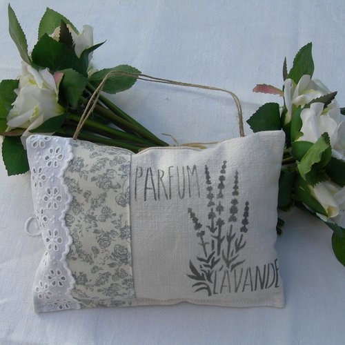 Coussin de porte lavande de provence peint  main