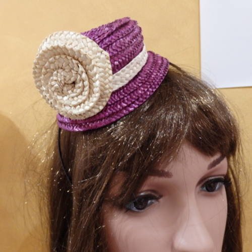 Mini chapeau de paille bibi monté sur serre-tête cousu main 