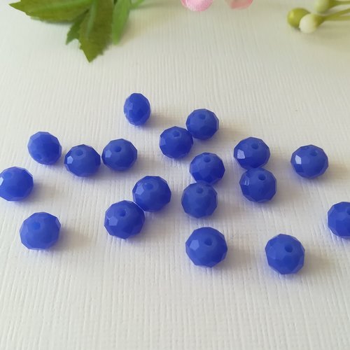 Perles en verre à facette 8 x 6 mm bleu nuit x 20