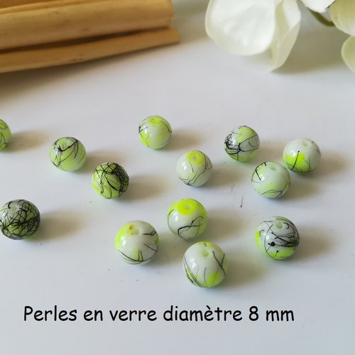 Perles en verre 8 mm blanc, vert fluo et tréfilé noir x 20