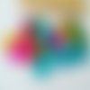 Sequins pvc paillettes multicolores à reflets 29 mm x 20