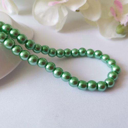 Perles en verre nacré 6 mm vert clair x 25