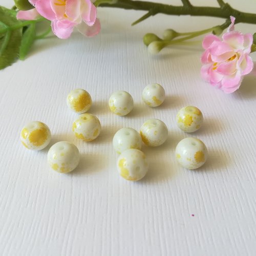 Perles en verre 8 mm blanche tache jaune x 20