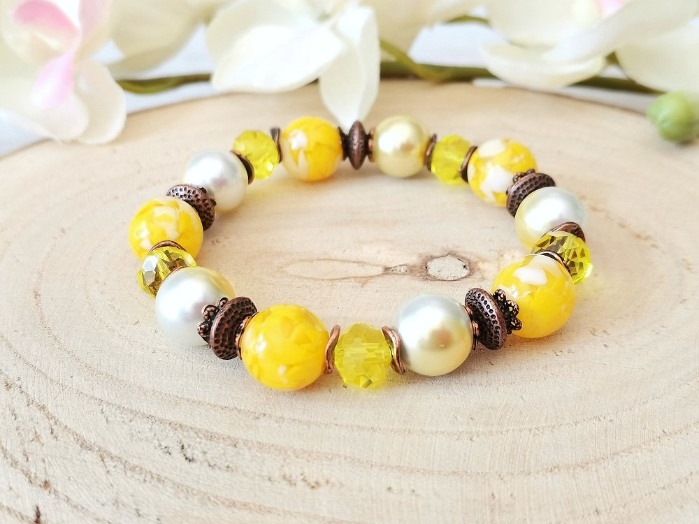 Kit bracelet fil élastique perles en verre jaune et résine - Un