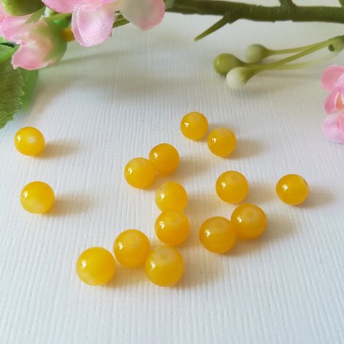 Perles en verre imitation jade 6 mm jaune moutarde x 25