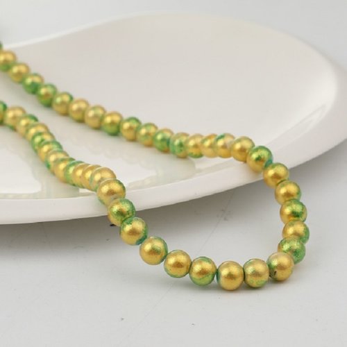 20 perles en verre 8 mm doré et verte
