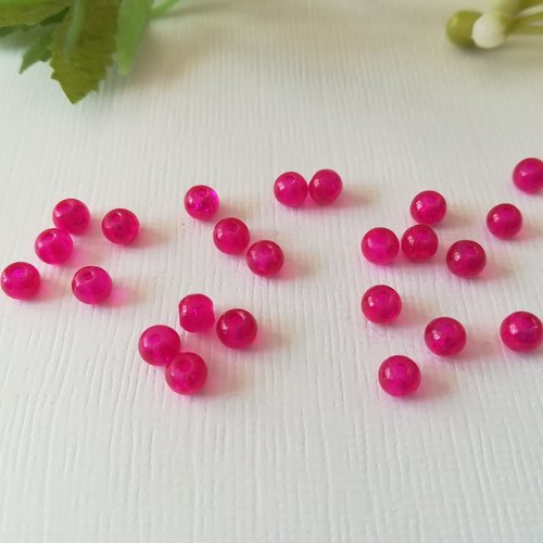 50 perles en verre craquelé 4 mm fuchsia