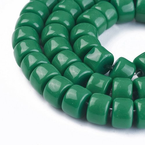 20 perles en verre colonne 8 mm vert foncé