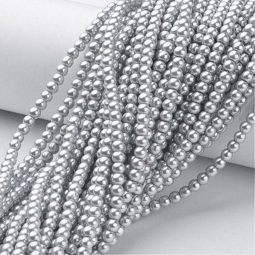 50 perles en verre nacré 4 mm gris argent