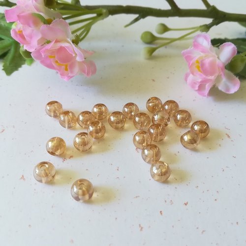 25 perles en verre 6 mm ambre doré