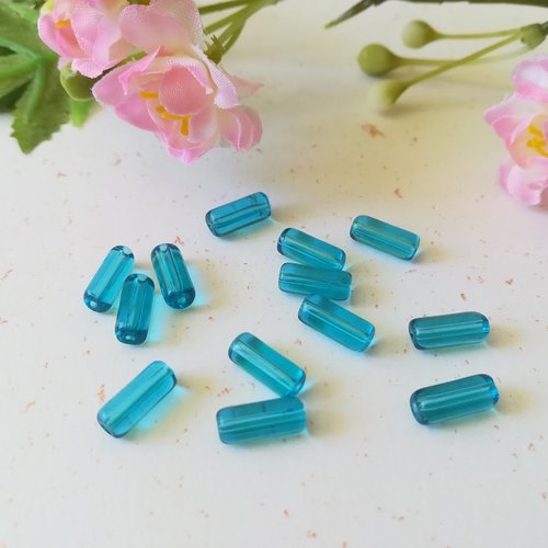 20 perles en verre tube 10 mm bleu azur