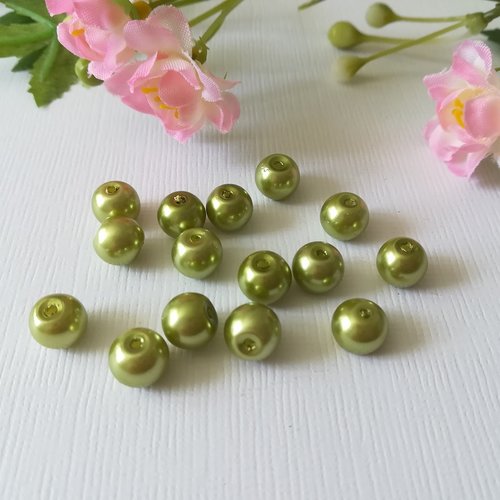 20 perles en verre nacré 8 mm vert anis