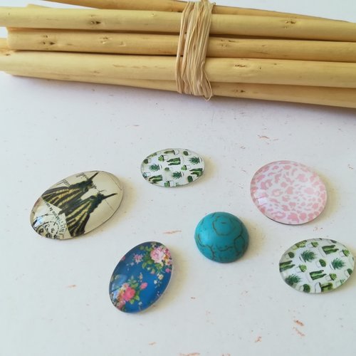 6 cabochons en verre imprimés multicolore